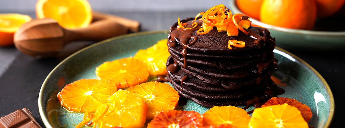 Schoko-Pancakes mit Orangen