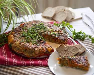 Tortilla mit Cashew, Süßkartoffel, Paprika und Champignons