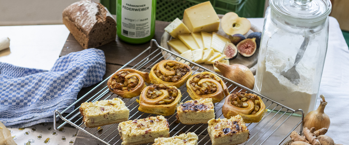 Herzhafte Hefegebäcke