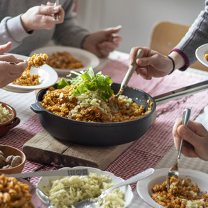 Nudeln mit Gemüsesauce