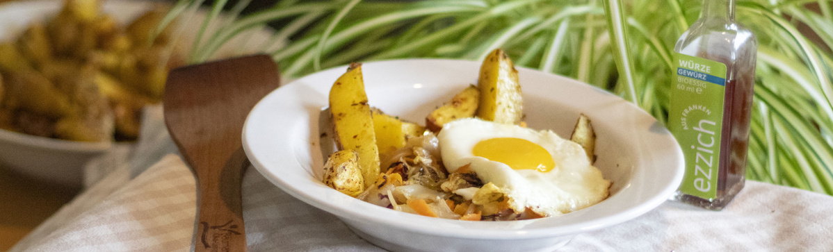 Herbstlicher Heimathelden-Salat Süß Sauer