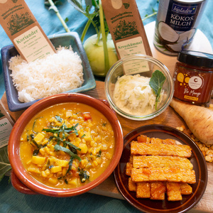 Chana Dal mit Kohlrabisalat und glasiertem Tempeh
