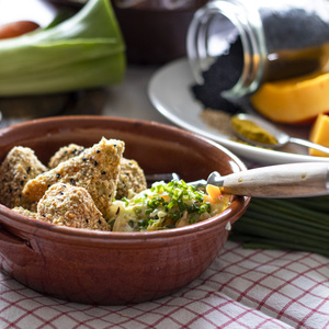 Hokkaido Nuggets und Krautsalat