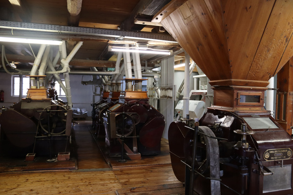 Traditionelle Maschinen in der Ammerndorfer Mühle