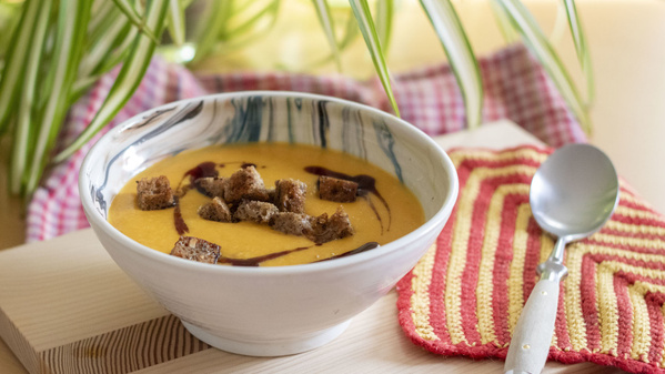 Fruchtige Süßkartoffel Ingwer Suppe