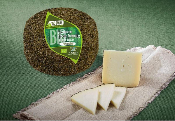 Produktfoto zu Pecorino mit Kräuterrinde_Toskana