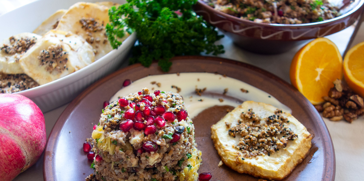 Gebackener Sellerie mit orientalischem Bulgur-Salat