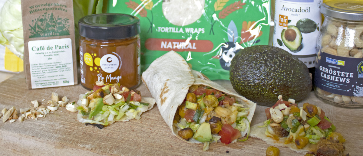 Fruchtige Wraps mit Spitzkohl