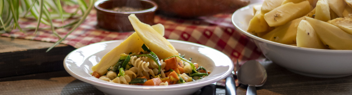 Nudeln mit Süßkartoffel und Pastinake