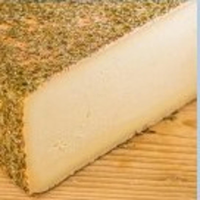 Produktfoto zu Ziegenkäse Honig Rosmarin, 3 Monate