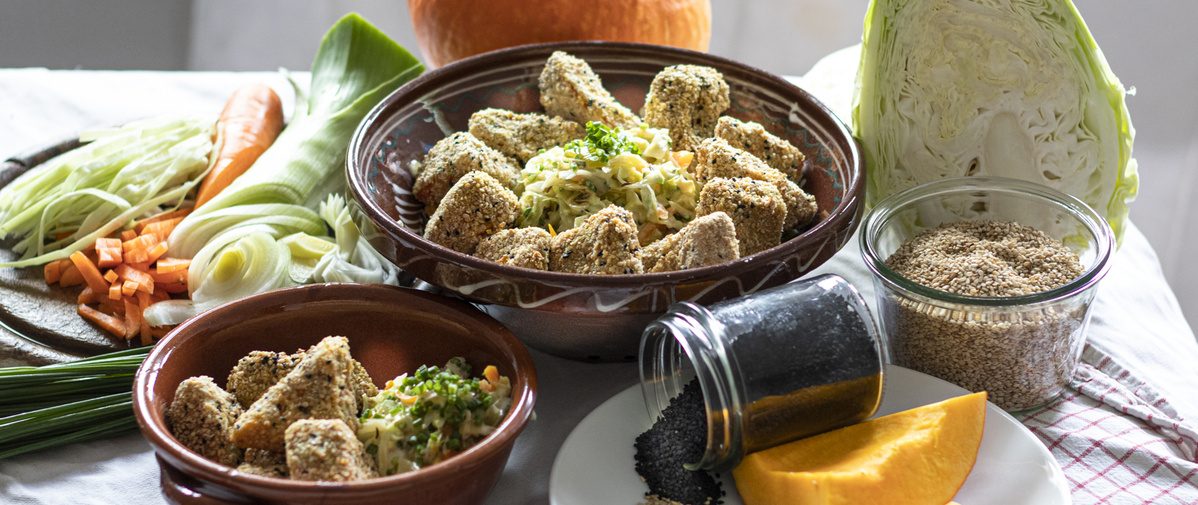 Hokkaido Nuggets mit lauwarmen Krautsalat