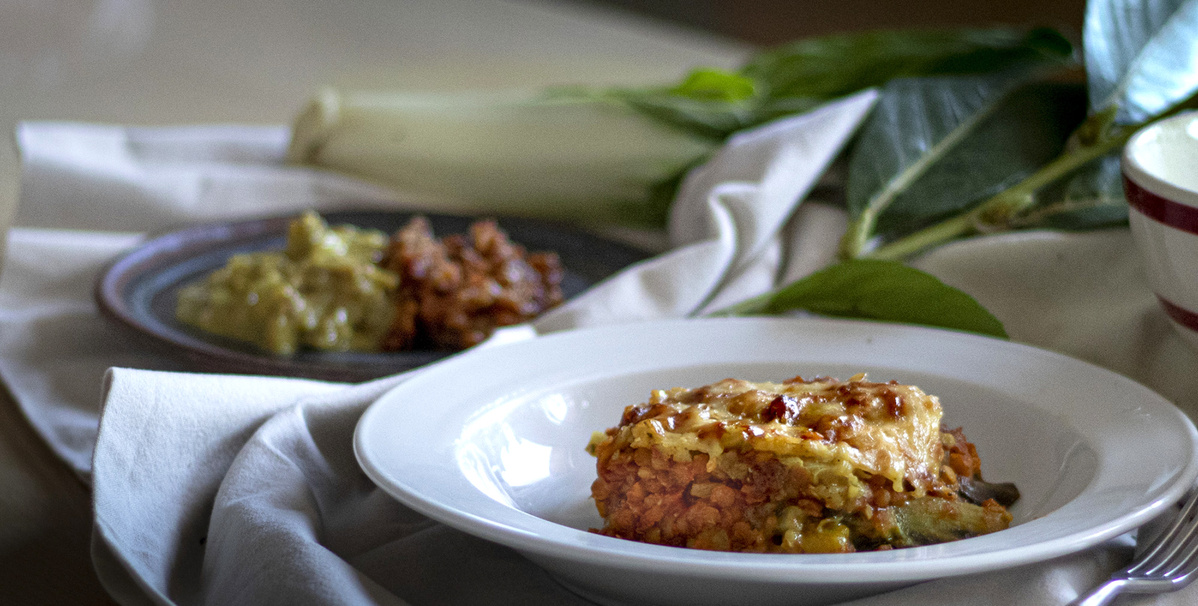 F:\Öko-pcg neu\Rezepte\Rezepte 2023\KW06 Gebackene Aubergine mit Zitronen-Dip