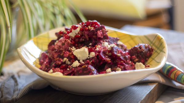 Warmer Rote Bete Feta Sonnenblumenkerne Salat