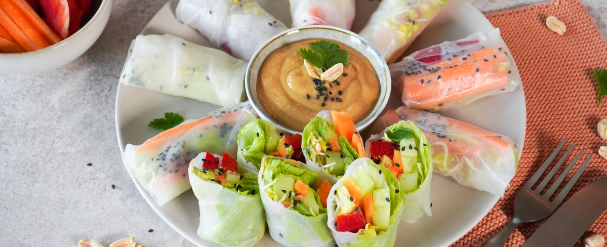 Sommerrollen mit Erdnusssauce